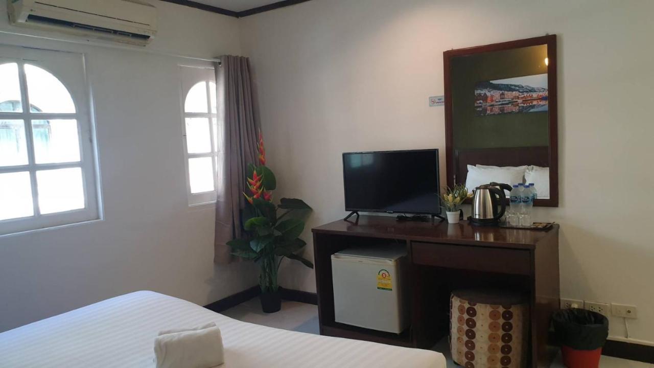 Zen Sukhumvit33 Hotel กรุงเทพมหานคร ภายนอก รูปภาพ