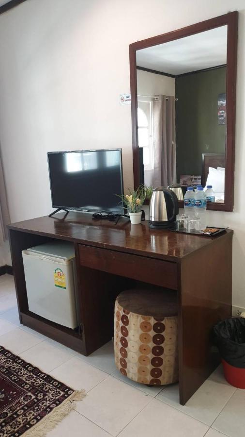 Zen Sukhumvit33 Hotel กรุงเทพมหานคร ภายนอก รูปภาพ